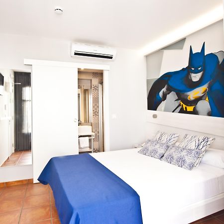 Ryans La Marina (Adults Only) Hotell Ibiza stad Exteriör bild