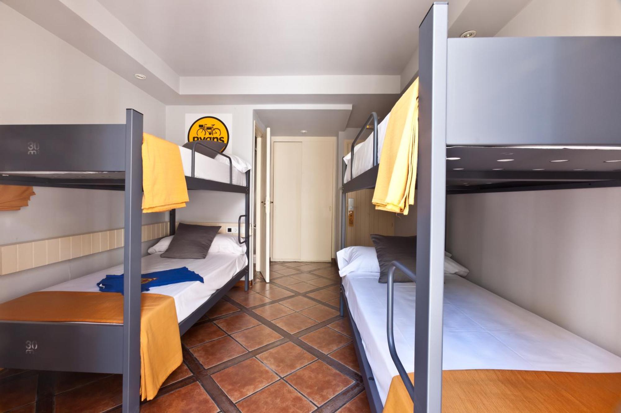 Ryans La Marina (Adults Only) Hotell Ibiza stad Exteriör bild